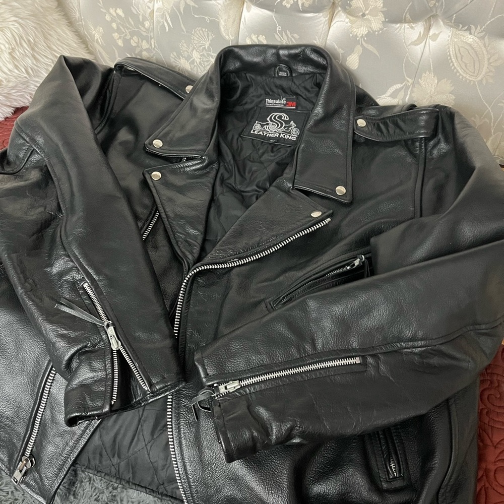 Motorcycle leather King Jacket / Insulated 3M/ Size 52/ NWOT